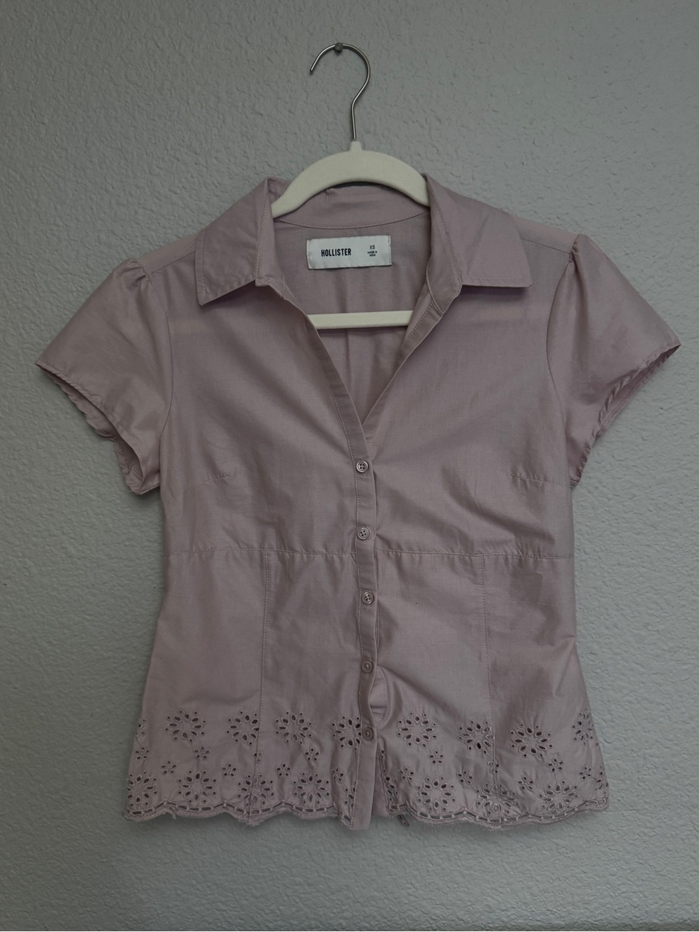 Hollister Pink Button Up Blouse XS Tie Back Eyelet Hem Top